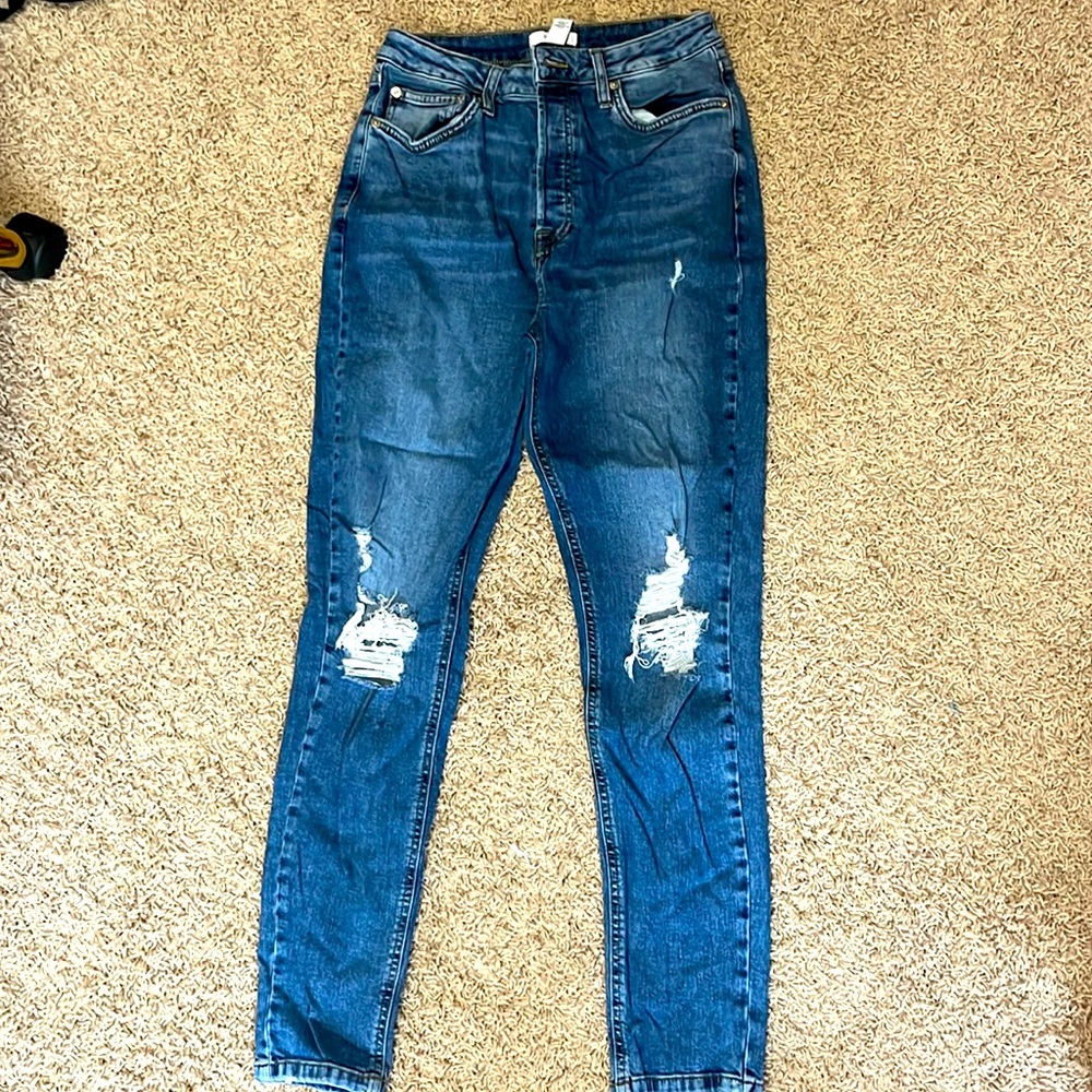 Ripped jeans